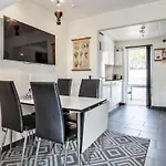 Iffuer - 2-3km From The Sea By Interhome شقة *
