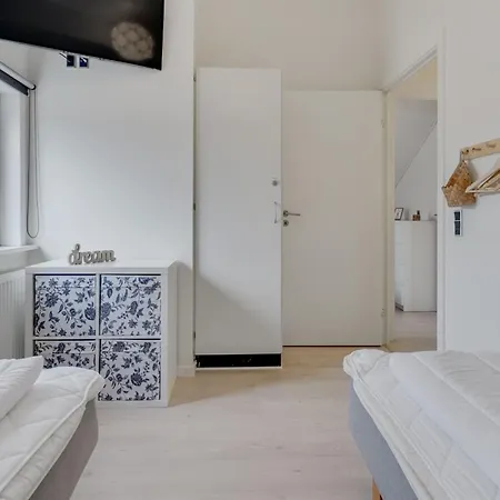 Lejlighed Iffuer - 2-3km From The Sea In Western Jutland By Interhome Sønderby